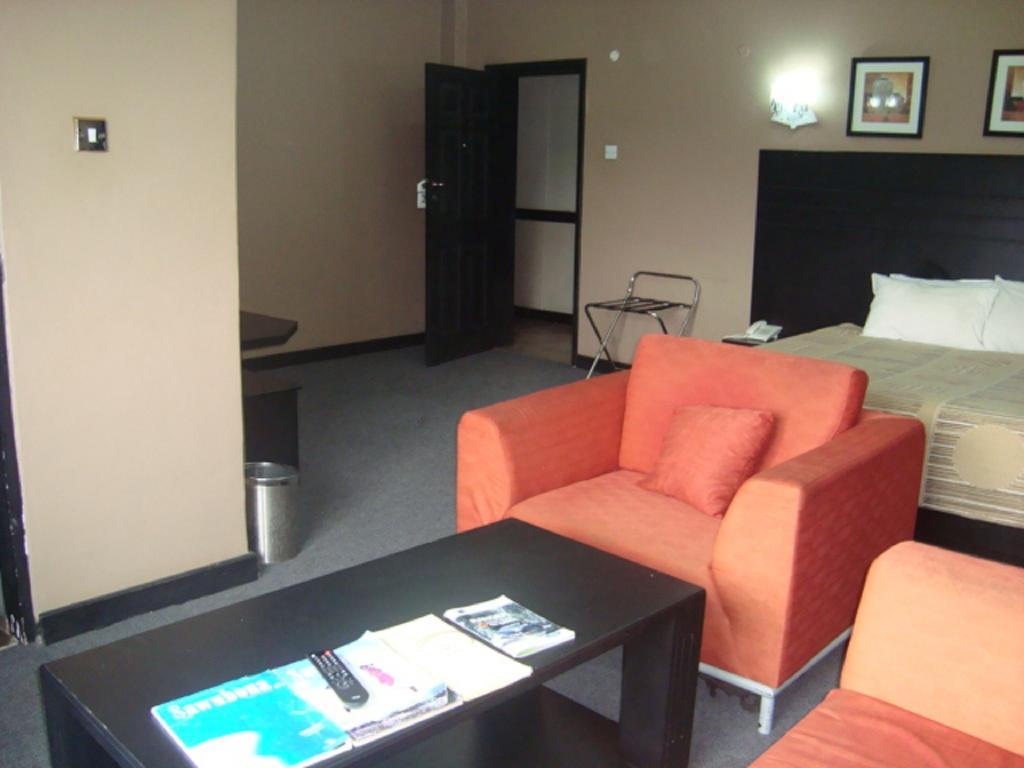 Pacific Bed and Breakfast Lilongwe Exteriör bild